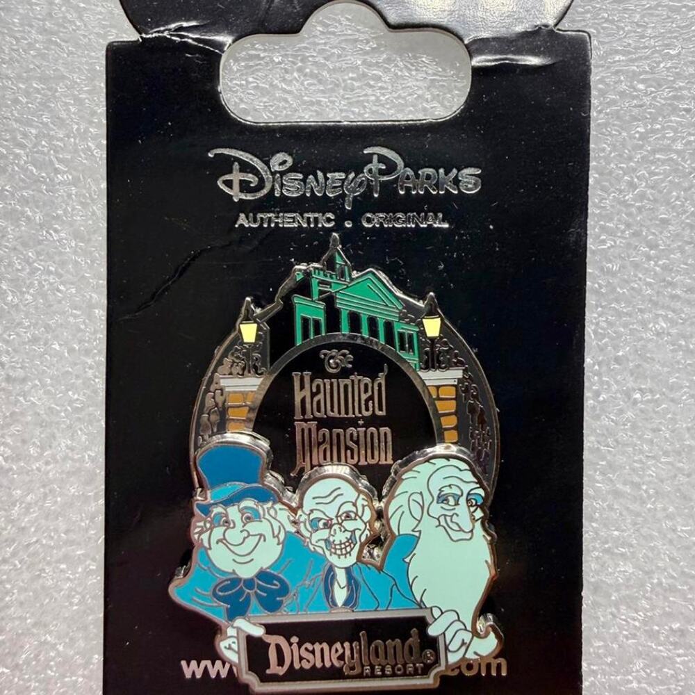 Disney Haunted Mansion Hitchhiking Ghosts Disneyland Resort Pin